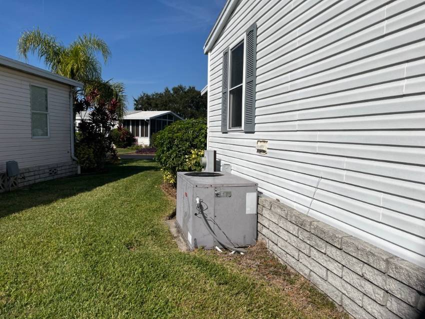 1014 Lacosta Lane a Winter Haven, FL Mobile or Manufactured Home for Sale